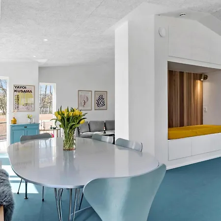 Amazing In With Kitchen *